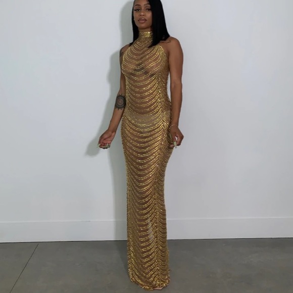 Formal Gown - Picture 1 of 3